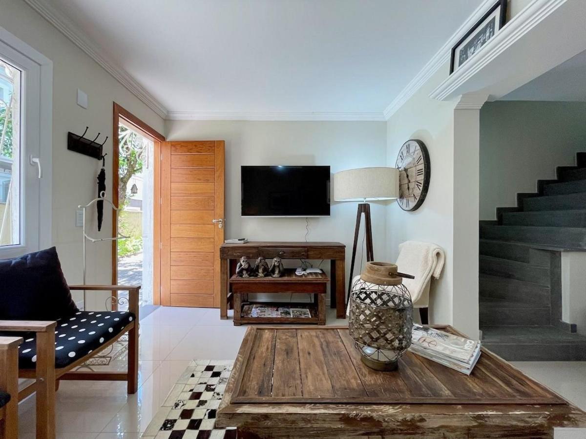 Casa Triplex 3 Dorm A 6Qd Rua Coberta Canela Esterno foto